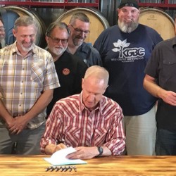 New Illinois Law Allows Breweries to Sell Guest Beer and Cider in Taprooms